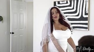 Nf Busty Model Of The Year 2023 – S17:E11